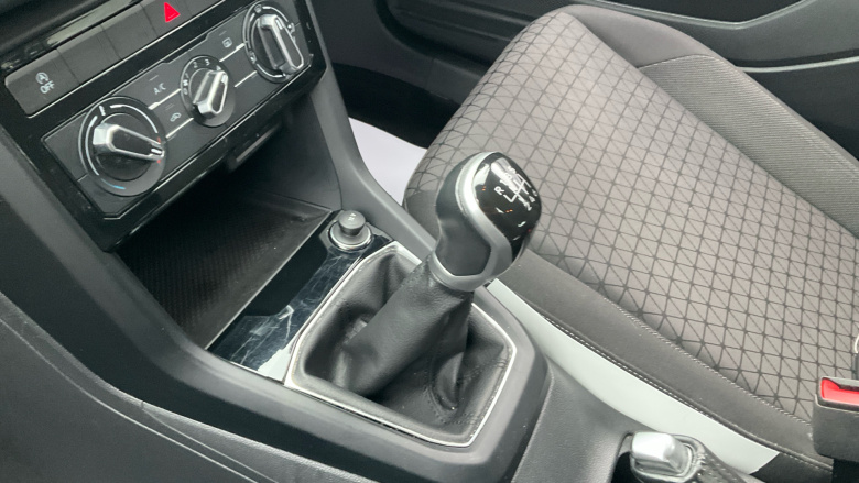 Volkswagen T-Cross 1.0 TSI 110 SE 5dr Petrol Estate